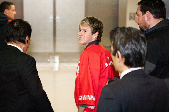 One Direction, Jan 17, 2013 : Chiba, Japan - Niall Horan of English-Irish pop boy band One Direction arrives at Narita International Airport, east of Tokyo. This is One Direction's first trip to Japan in which they are in Tokyo to promote their second album 'Take Me Home'. (Photo by Christopher Jue/Nippon News)