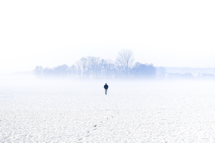 Winter hike, Photo by Aron Kühne
