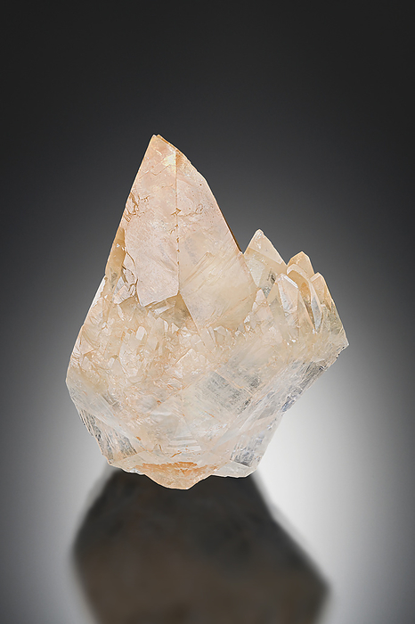 Calcite Calcite from America Locality: Elmwood Mine, Carthage, Smith County, Tennessee, USA