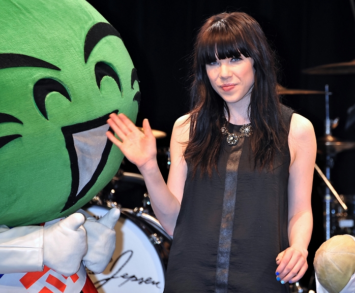 Carly Rae Jepsen, Feb 01, 2013 : Canadian singer Carly Rae Jepsen attends a photo session with Japan's local mascot characters before her concert at Akasa BLITZ in Tokyo, Japan, on February 1, 2013.