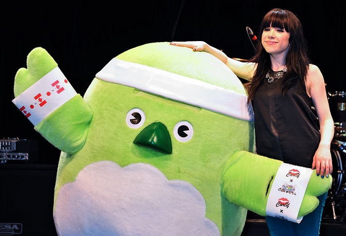 Carly Rae Jepsen, Feb 01, 2013 : Canadian singer Carly Rae Jepsen attends a photo session with Japan's local mascot characters before her concert at Akasa BLITZ in Tokyo, Japan, on February 1, 2013.
