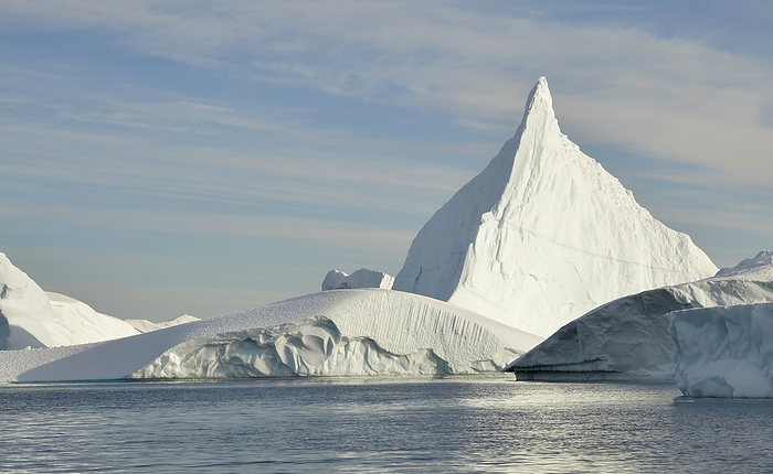 Ostgr nland, Scoresby Sund Iceberg near R de   island, Scoresby Sund, East Greenland