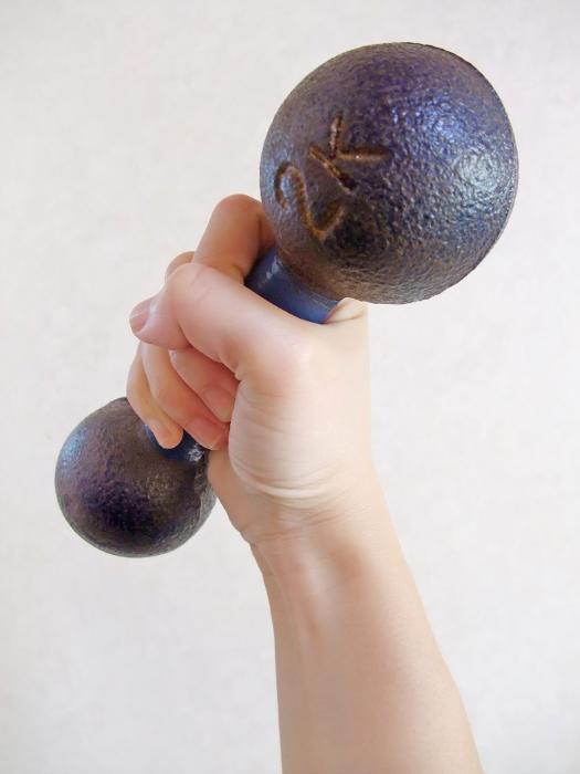 Strength training with dumbbells