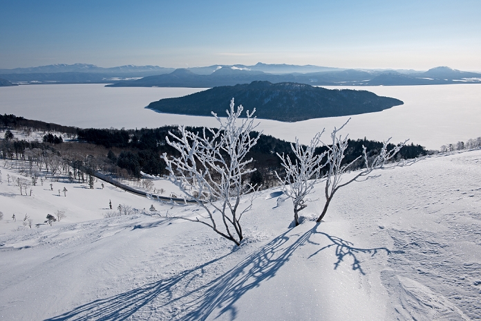 Hokkaido Bihoro Pass in Winter Lake Kussharo