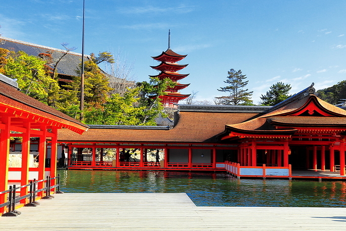 Itsukushima Visitor Shrine and Five-Story Pagoda Hatsukaichi City, Hiroshima Prefecture