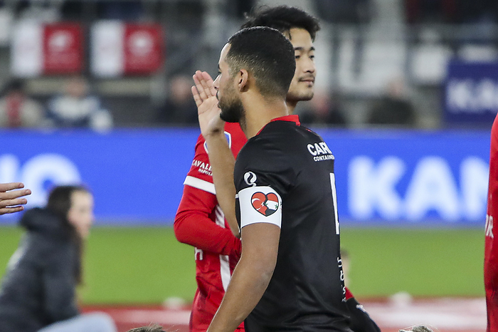Netherlands: AZ   Excelsior. ALKMAAR   10 02 2023, AFAS Stadium. Dutch Eredivisie Football season 2022   2023, during the match AZ   Excelsior. Excelsior player Redouan el Yaakoubi with special captains armband in support of the people in Turkey and Syria who were hit by a devastating earthquake earlier this week  
