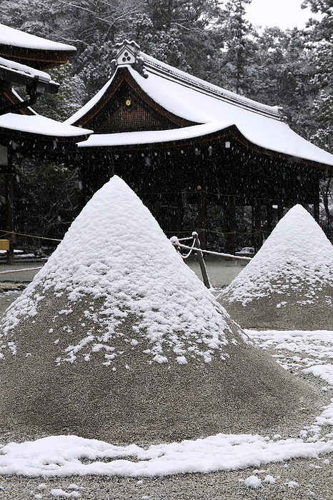 Kamigamo Shrine Snow covered Tachisuna and Tsuchiya Kyoto Pref. World Cultural Heritage  Cultural Properties of Ancient Kyoto