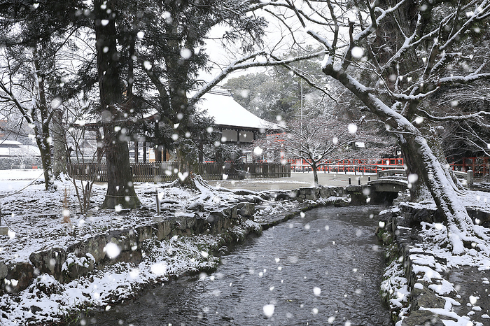 Kamigamo Shrine snow covered Narano creek and Babadono Hall Kyoto Pref. World Cultural Heritage  Cultural Properties of Ancient Kyoto