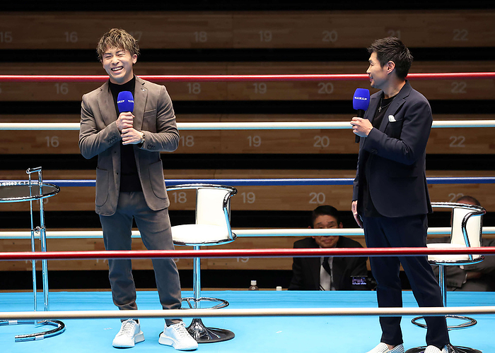 2023 Excite Match Fan Thanksgiving Naoya Inoue chats with Hozumi Hasegawa  right  at the Excite Match Fan Appreciation Event 2023 at Korakuen Hall on February 24, 2023 date 20230224 place Korakuen Hall