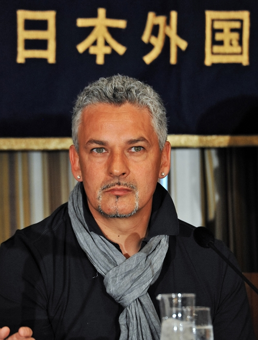 Roberto Baggio s press conference in Japan Participated in the Japan Italy alumni selection match Roberto Baggio, JUNE 8, 2013   Football   Soccer : Italian soccer legend Roberto Baggio attends a press conference at the Foreign Correspondents  Club of Japan  FCCJ  in Tokyo, Japan, on June 8, 2013.  Photo by AFLO 