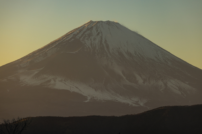 Sunset sky and orange-colored Mt. Fuji seen from Hakone ropeway in Hakone-cho, Ashigarashita-gun, Kanagawa, Japan