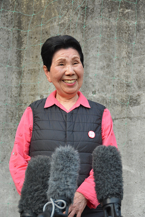 Hakamada Case, Prosecutors Decline Special Appeal Hideko Hakamada gives an interview in front of her home after it became clear that the prosecution had decided not to file a special appeal against her case.