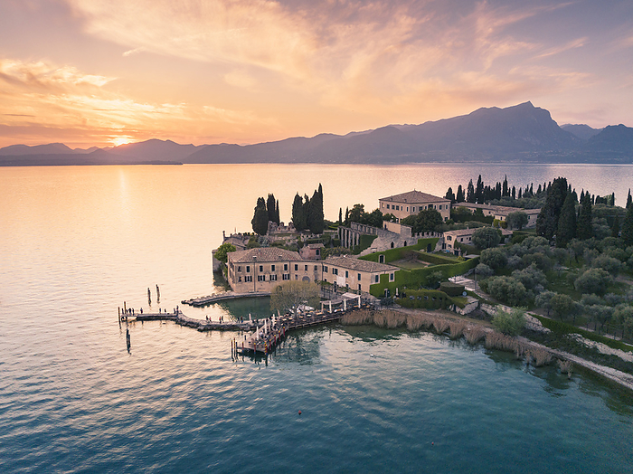 Punta San Vigilio, Lake Garda, Italy Punta San Vigilio during sunset. Garda, Verona province, Veneto, Garda Lake, Italy.. Photo by: Stefano Termanini