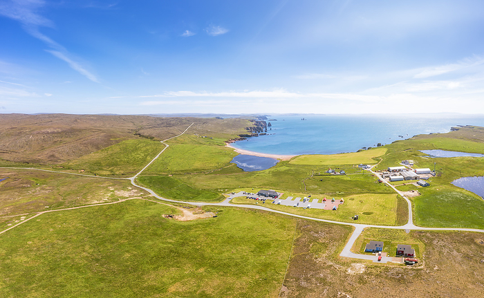 UK, Scotland, Braewick, Aerial view of Northmavine peninsula with Saint Magnus Bay in background