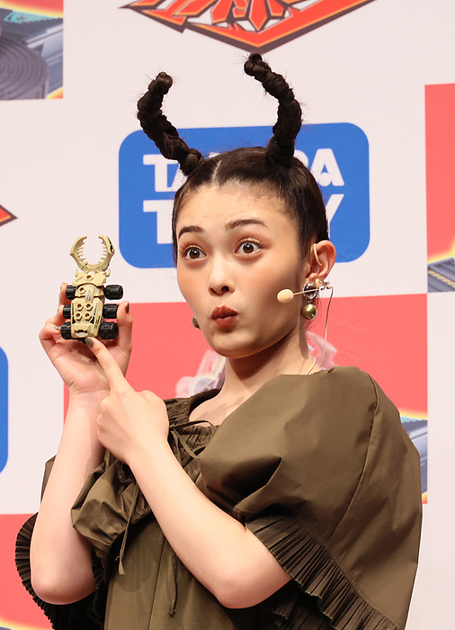 Japanese toy maker displays battle insect toy Kabuto Borg April 19, 2023, Tokyo, Japan   Japanese actress Sakura Inoue displays Japanese toy maker Tomy s new battle insect toy  Kabuto Borg  at a promotional event in Tokyo on Wednesday, April 19, 2023. Kabuto Borg is fight game on a board with two beetle shaped toys.      photo by Yoshio Tsunoda AFLO 