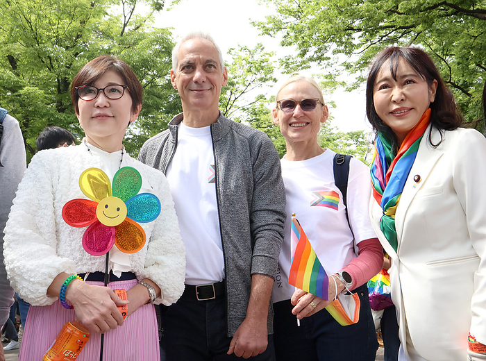 Tokyo Rainbow Pride 2023 April 23, 2023, Tokyo, Japan   US ambassador to Japan Rahm Emanuel  2nd L  and his wife Amy  2nd R  smile with Japanese lawmakers tomomi Inada  L  and Masako Mori before they join the  Tokyo Rainbow Pride  parade in Tokyo on Sunday, April 23, 2023. Some 240,000 people took part in a two day event to support sexual minority.      photo by Yoshio Tsunoda AFLO  