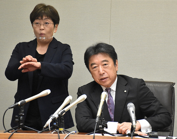 2023 Local elections, second half of the year, one night after the date of the vote Nobuya Adachi expresses his enthusiasm at Oita City Hall in Hageicho, Oita City, at 10:31 a.m. on April 24, 2023.