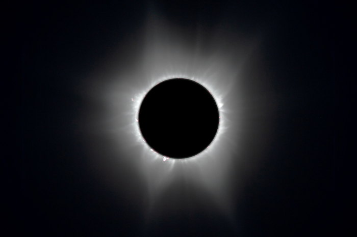 Total solar eclipse in Western Australia in 2023 Corona