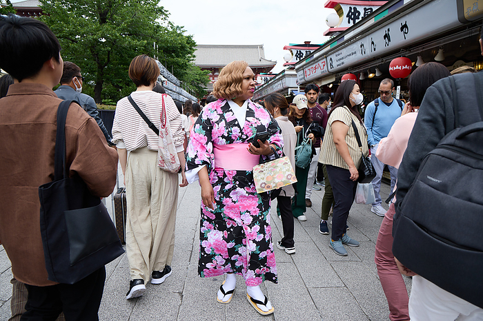 Spring vacation week in Japan A foreign tourists wears Kimono and walks at Nakamise shopping street, an approach to the Sensoji temple in Asakusa entertainment district, Tokyo in Japan on May 1, 2023.  Yohei Osada AFLO 