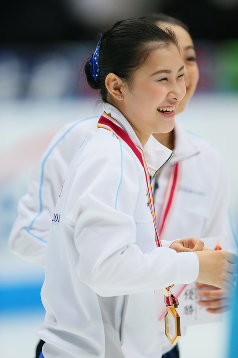 Japan Open 2013 Japan Team Winner Kanako Murakami  JPN , OCTOBER 5, 2013   Figure Skating : Kanako Murakami of Japan pose with her gold medal during the Japan Open 2013 victory ceremony at Saitama Super Arena, Saitama, Japan.  Photo by AFLO SPORT   1090 .