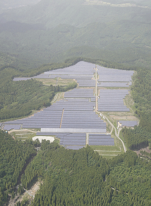 Mega Solar Power Plant Spreads in Oguni Town, Kumamoto Prefecture Mega solar power plant in Oguni Town, Kumamoto Prefecture, Japan, on May 23, 2023, from the head office helicopter.