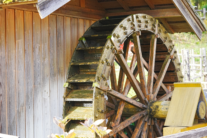 Water mill and wheels