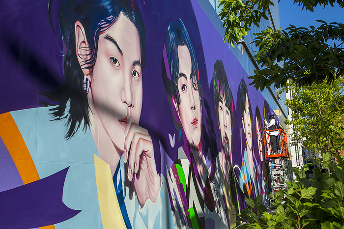 K pop band BTS  10th debut anniversary in Seoul BTS  10th Anniversary Festa, June 16, 2023 : A mural of K pop band BTS is being painted on the wall of the main office building of HYBE to celebrate K pop band BTS  10th debut anniversary in Seoul, South Korea. Hybe is the entertainment agency behind BTS. BTS  10th Anniversary Festa is held from June 12 for two weeks at various places in Seoul.  Photo by Lee Jae Won AFLO   SOUTH KOREA 