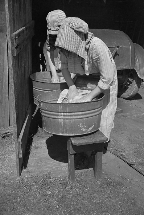 women, chores, washing, clothes, historical, Two Women Washing Clothes, Crabtree Recreational Project, near Raleigh, North Carolina, USA, Carl Mydans for U.S. Resettlement Administration, March 1936 Editorial Use Only