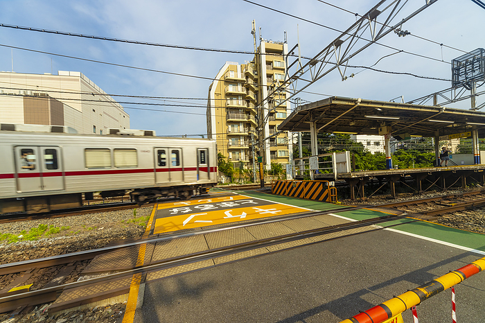 Tobu Tojo Line No. 3 level crossing JR Akabane Line No. 1 Hibarigaya level crossing Taken from the Tobu Railway side