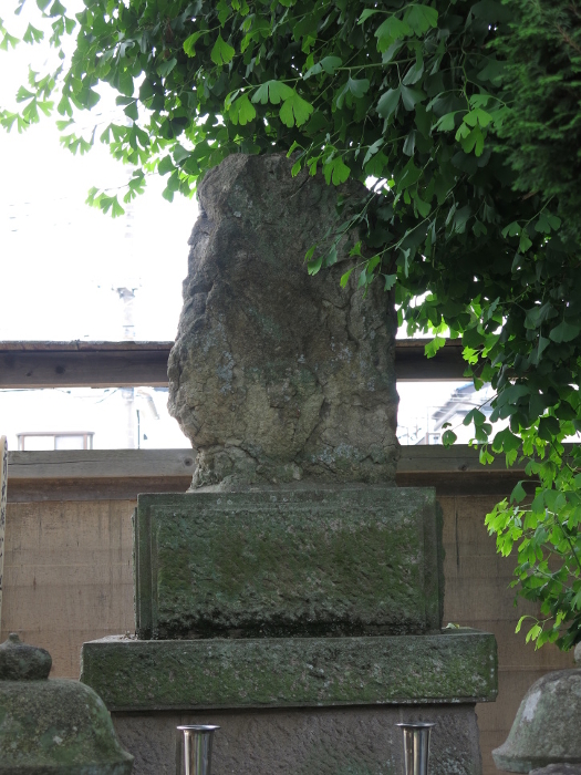 Tomb of Toshihide Masaki Tambamori at Kogenji Temple in Gyoda City