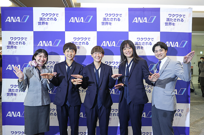 FIFA Women s World Cup 2023 preview Japan s Maika Hamano  2L , Aoba Fujino  C  and Rion Ishikawa  2R  pose with All Nippon Airways  ANA  staff during a ceremony ahead of the departure to the FIFA Women s World Cup 2023 at Narita Airport in Chiba, Japan, July 15, 2023.  Photo by JFA AFLO 