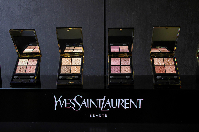 Yves Saint Laurent Beaute launches new eye shadow in Japan Yves Saint Laurent Beaute new eye shadow  Couture mini clutch  display during the launch event at Tokyo Midtown  in Tokyo, Japan on July 29, 2023.