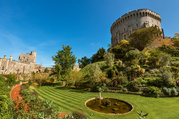 Round Tower of the Windsor Castle, Berkshire, England. Official Residence of Her Majesty The Queen. Round Tower of the Windsor Castle, Berkshire, England. Official Residence of Her Majesty The Queen.