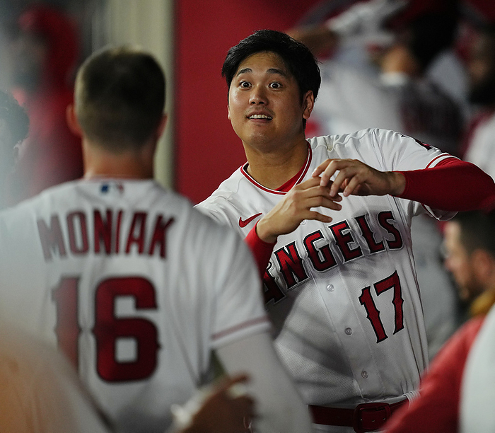 2023 MLB Shohei Ohtani greets Mackenzie Moniak  left , who hit a two run homer in the bottom of the fifth inning for the Angels against the Mariners, with a silly pose.