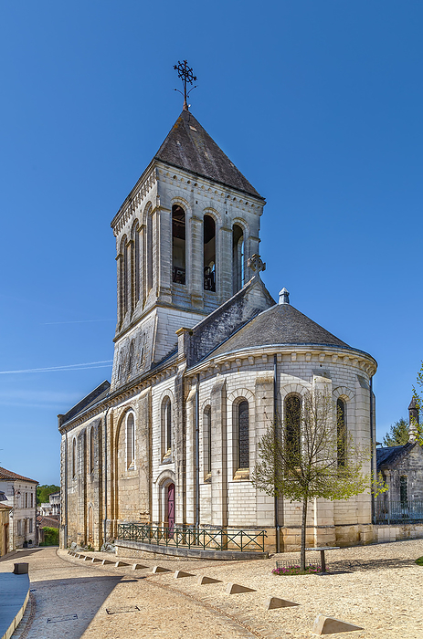 Church of Saint Pierre Es Liens, Bourdeilles, France Church of Saint Pierre Es Liens, Bourdeilles, France