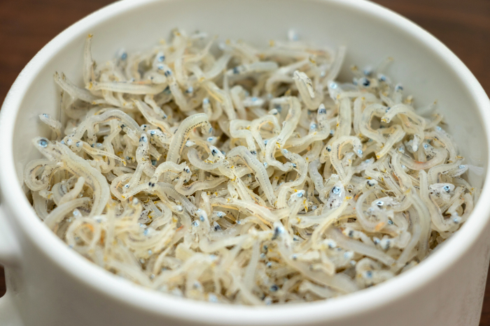 Chirimenjako (dried young sardines) in a bowl