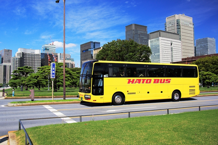 Hato Bus Near the Imperial Palace