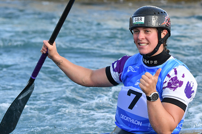 2023 Canoe Slalom World Championships Kimberley Woods finishes fourth in the Womens Canoe semi final during the ICF Canoe Slalom World Championships at Lee Valley White Water Centre, London, United Kingdom on 22 September 2023. Copyright: xPhilxHutchinsonx 38390172