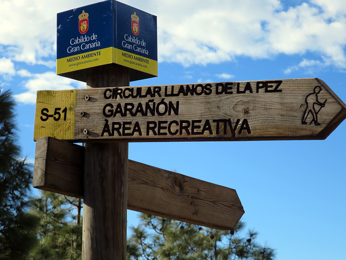 Hike from Cruz Lanos de la Pez to La Culata Hike from Cruz Lanos de la Pez to La Culata