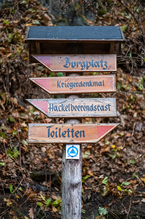 Signposting of the hiking trails in the Harz Bodetal valley