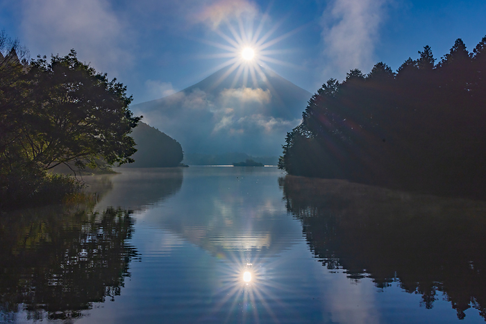 Double Diamond Fuji, Lake Tanuki, Shizuoka Pref.