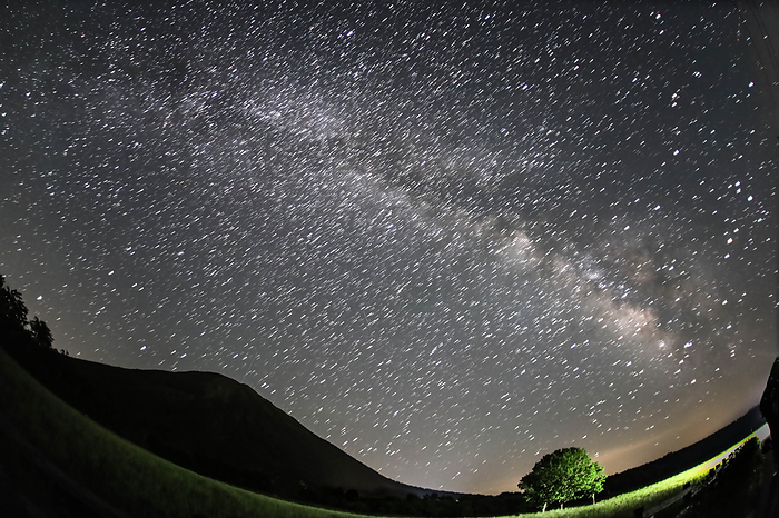Tracks of Mt. Daisen and stars  Milky Way  Tottori Prefecture s Daisen and star  Milky Way  trails.