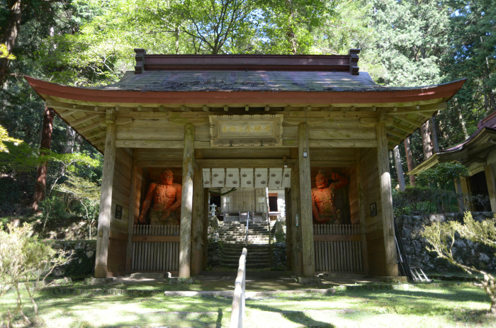 Niomon Gate, Kinsho-ji Temple, Arahari, Ritto City, Shiga Prefecture