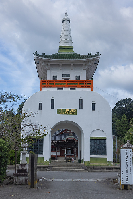 Gate of Mobara Temple Mobara City, Chiba Prefecture