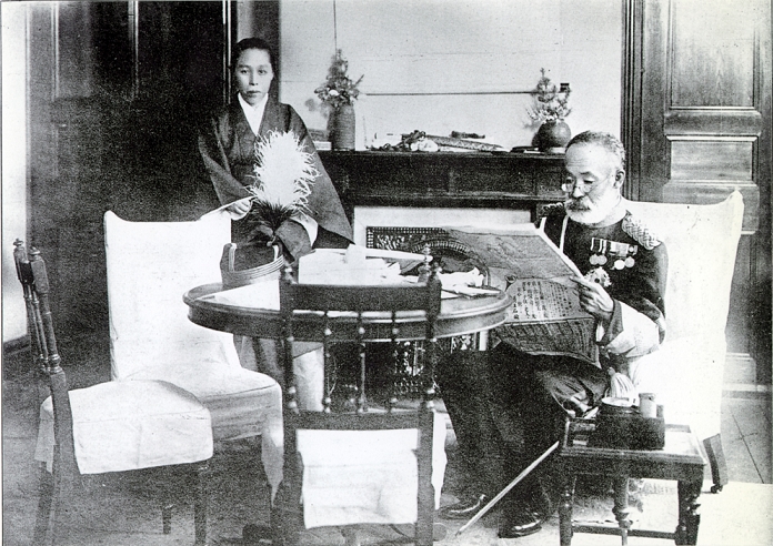 Kisuke Nogi  1912  Kisuke Nogi  soldier, December 25, 1849   September 13, 1912    Mr. and Mrs. Nogi on the day of his suicide