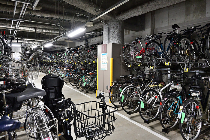 Underground parking lot for bicycles
