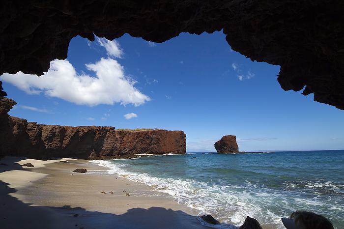 Hawaii Shark s Cove and Pu u Pehe Rock also known as Sweetheart Rock  Lanai, Hawaii, United States of America, by Ron Dahlquist   Design Pics
