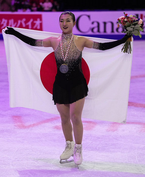 Skate Canada Day 2 Kaori Sakamoto of Japan poses during the the medals ceremony at the ISU figure skating Skate Canada competition on October 28, 2023 in Vancouver, Canada.  Photo by Mathieu Belanger AFLO 