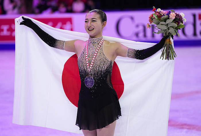 Skate Canada Day 2 Kaori Sakamoto of Japan poses during the the medals ceremony at the ISU figure skating Skate Canada competition on October 28, 2023 in Vancouver, Canada.  Photo by Mathieu Belanger AFLO 