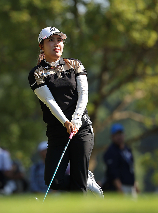 2023 TOTO Japan Classic Day 2 Ayaka Furue checks the path of her ball after hitting the tee shot on the 4th tee of the TOTO Japan Classic, November 3, 2023  Date 20231103  Location Taiheiyo Club Minosato Course